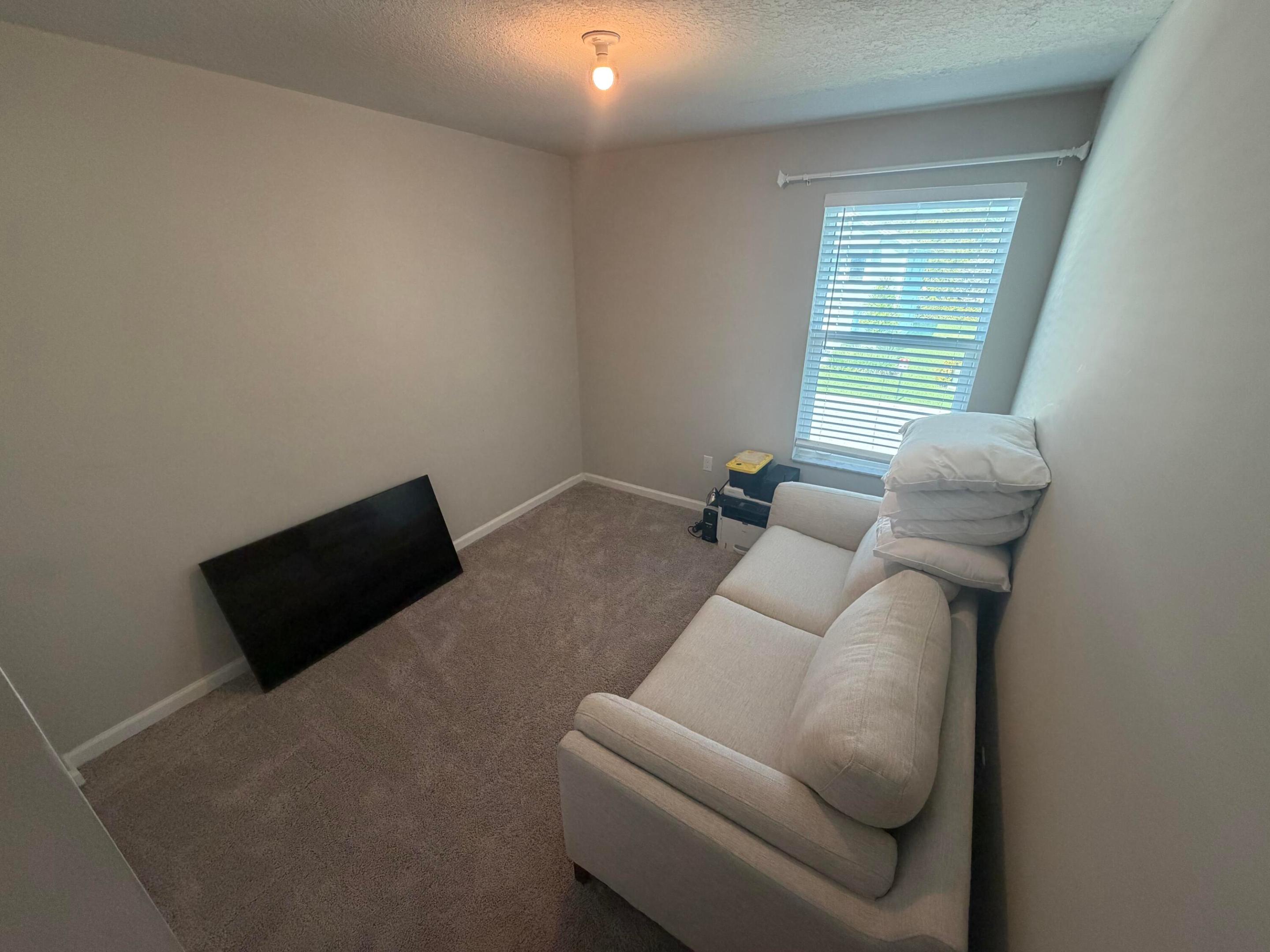 Catalina - Residential Lease