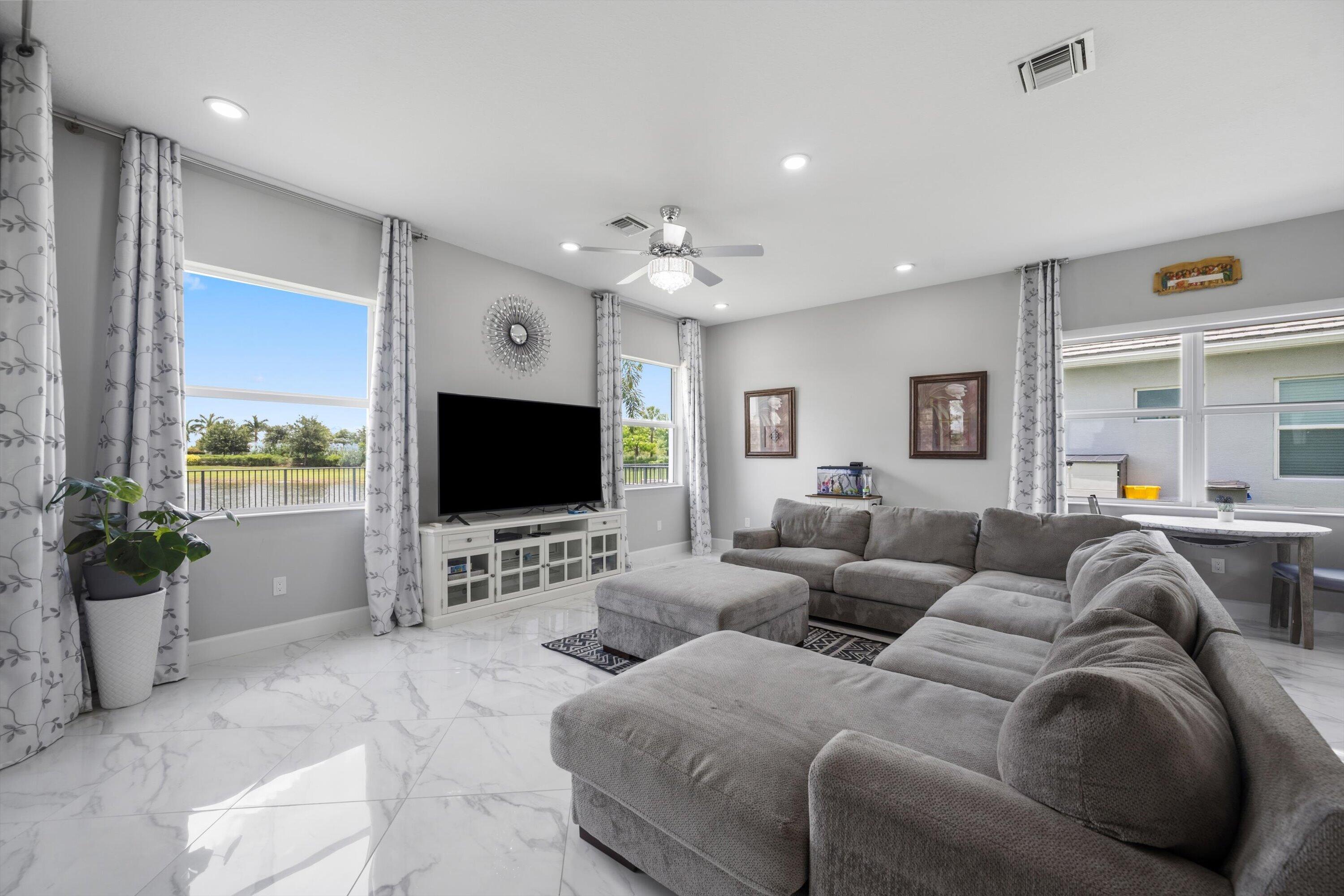 ORCHARDS OF WESTLAKE PHASE 1 - Residential