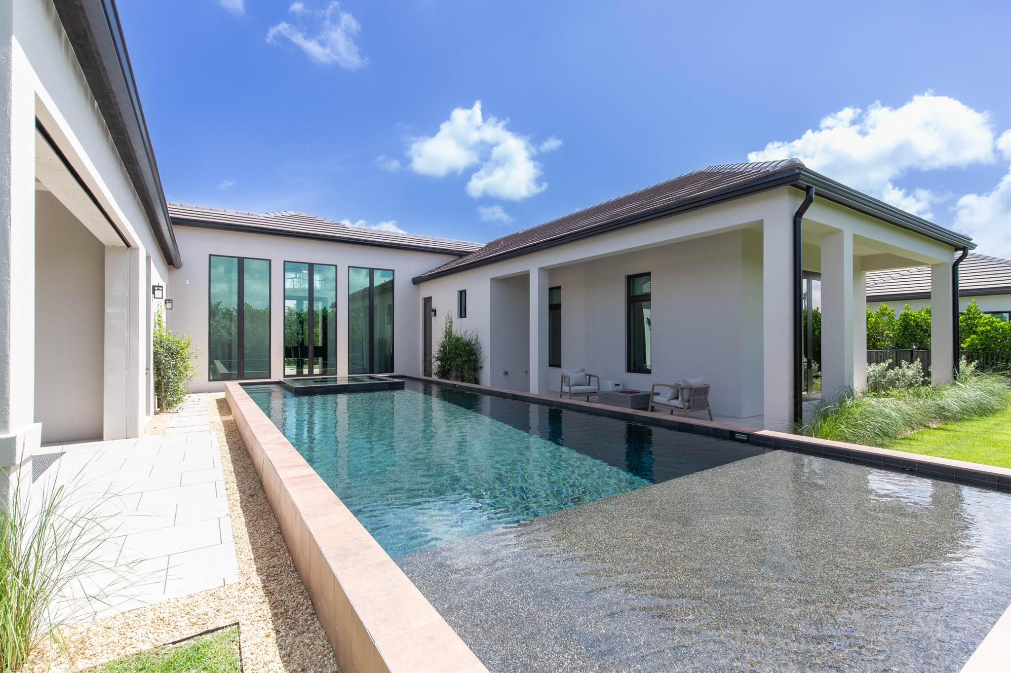 BLUE CYPRESS REPL AT PALM BEACH POLO & COUNTRY CLU - Residential