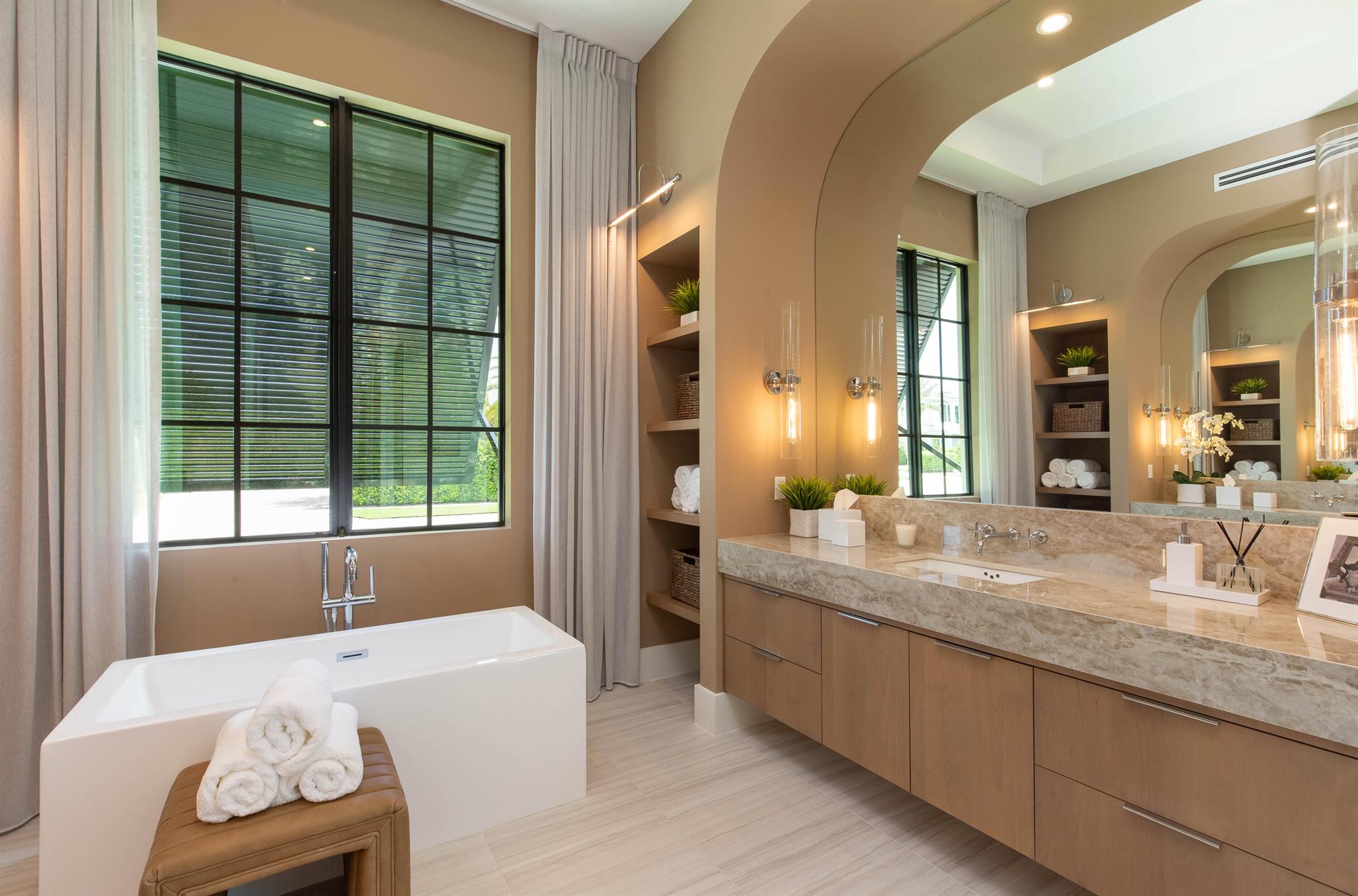 BLUE CYPRESS REPL AT PALM BEACH POLO & COUNTRY CLU - Residential