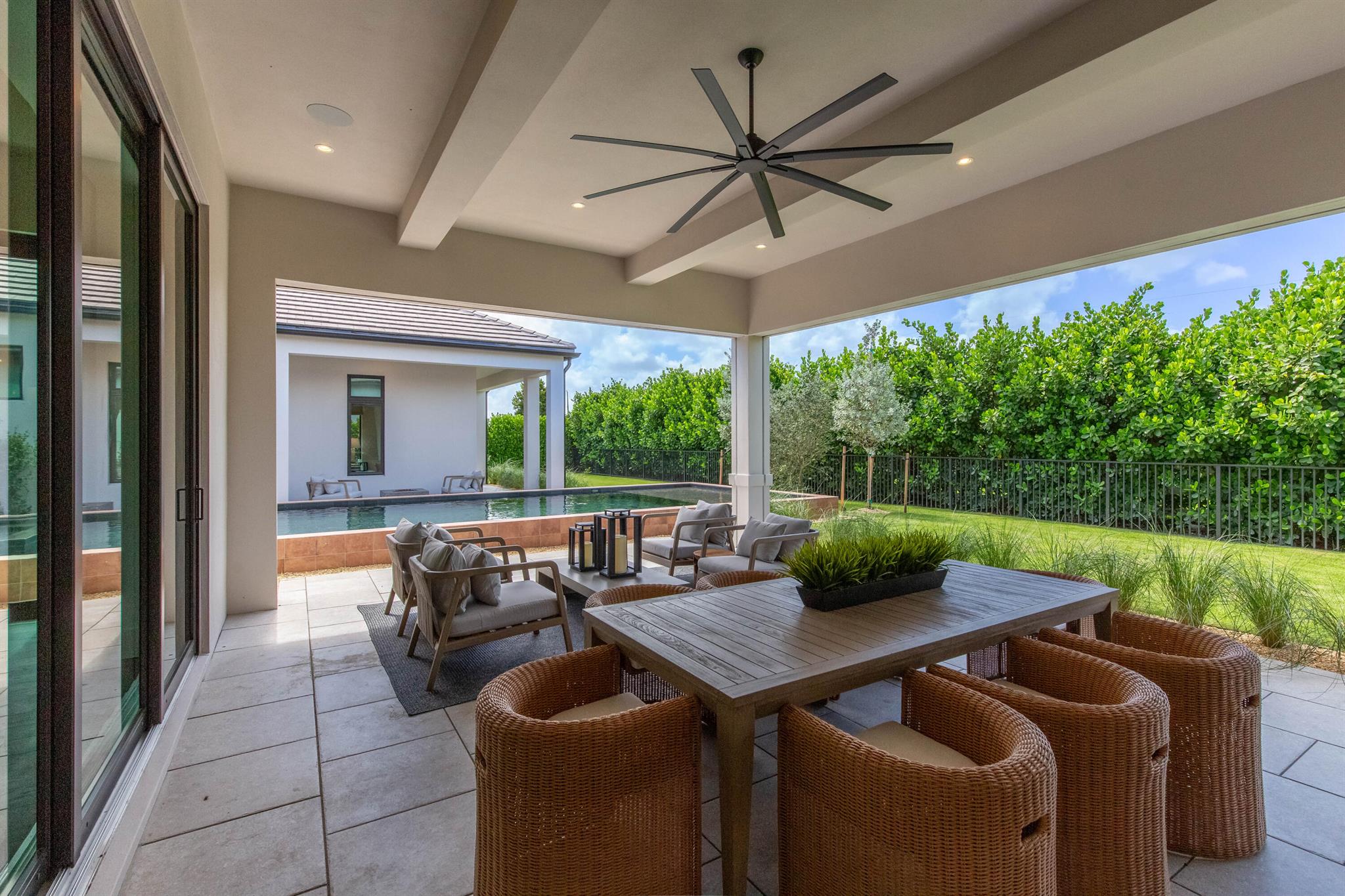 BLUE CYPRESS REPL AT PALM BEACH POLO & COUNTRY CLU - Residential