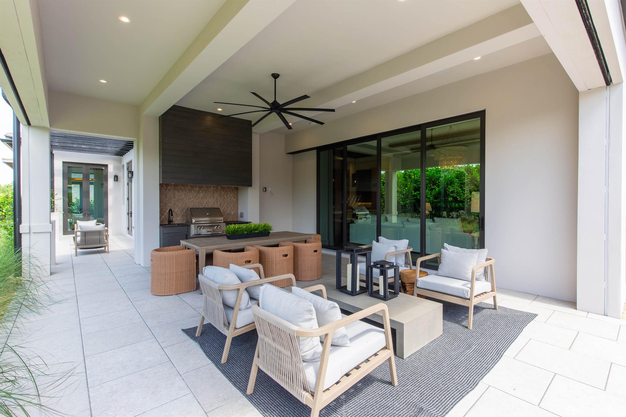 BLUE CYPRESS REPL AT PALM BEACH POLO & COUNTRY CLU - Residential