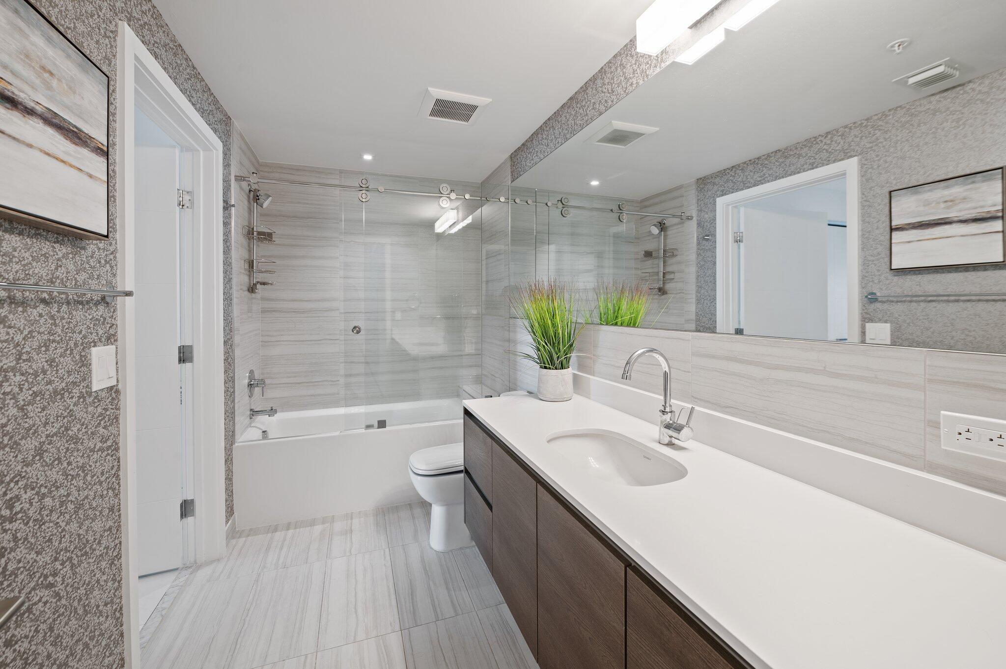 MERRICK MANOR CONDO - Residential Lease