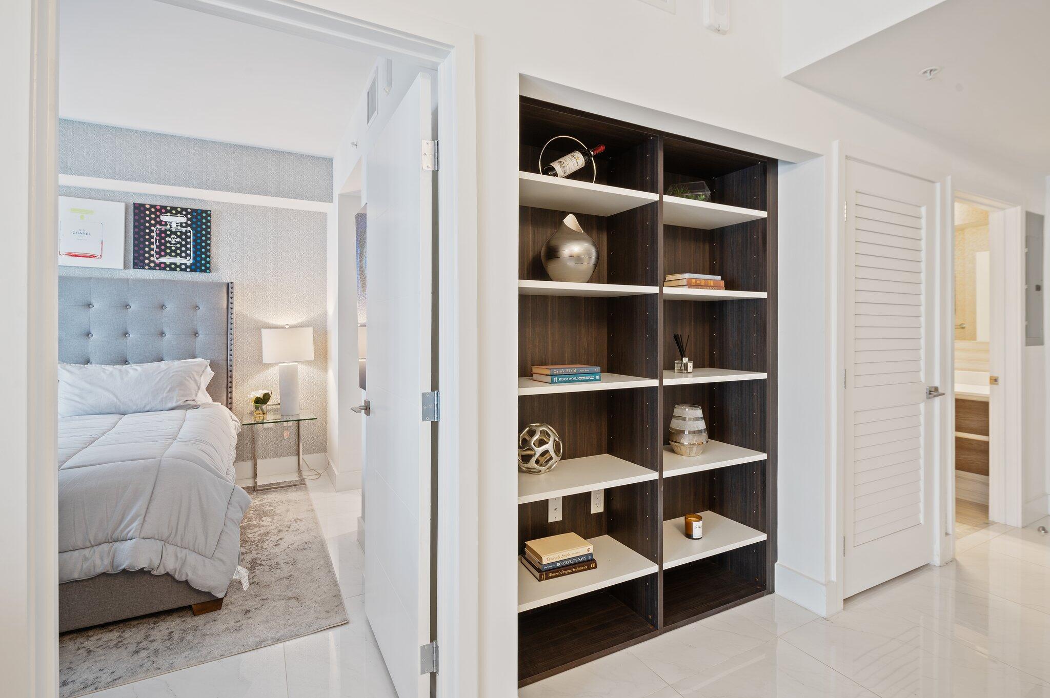 MERRICK MANOR CONDO - Residential Lease