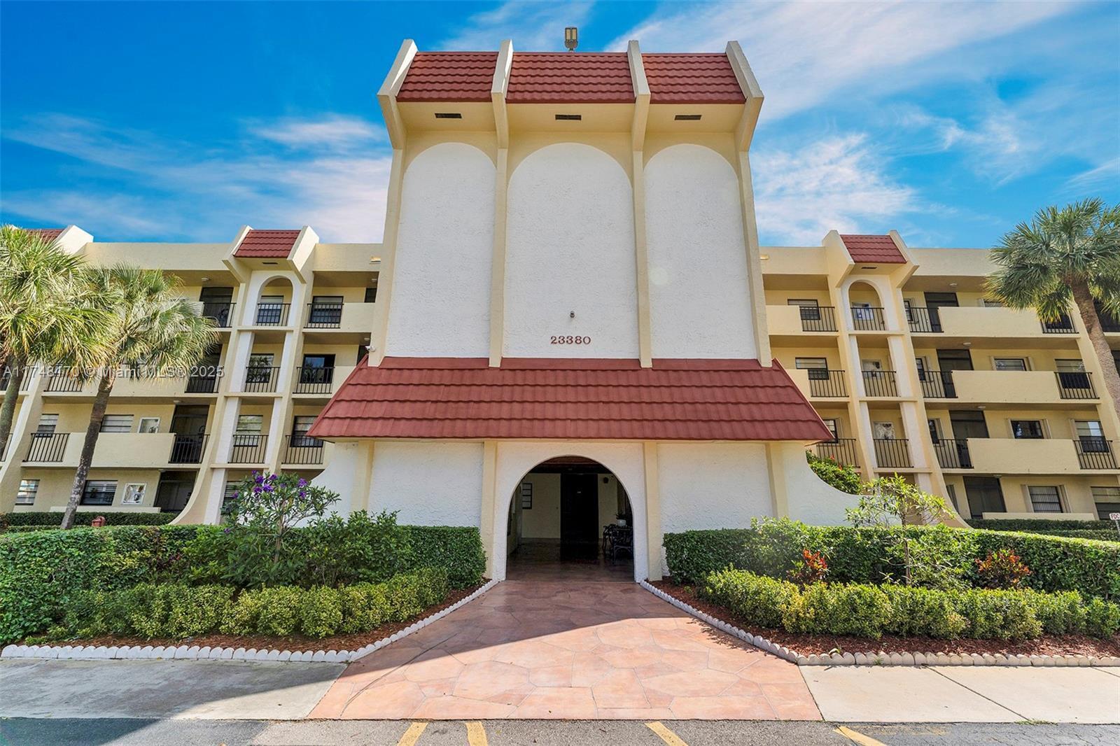 PINES OF BOCA BARWOOD CONDO - Residential