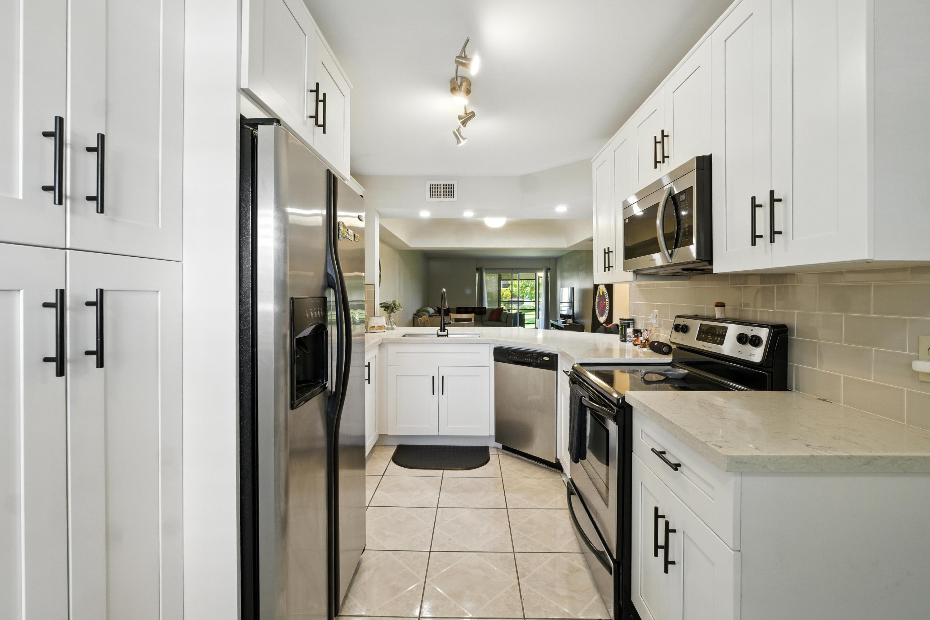 PINES OF BOCA BARWOOD CONDO - Residential