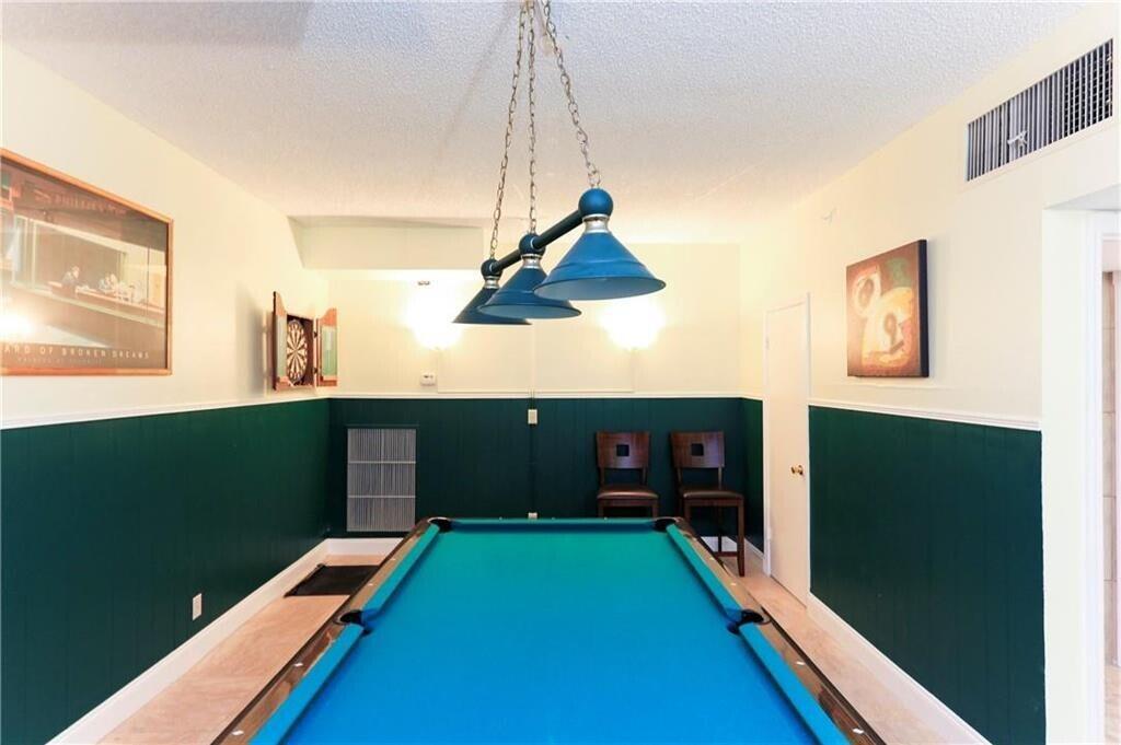 INTRACOASTAL TOWER - Residential