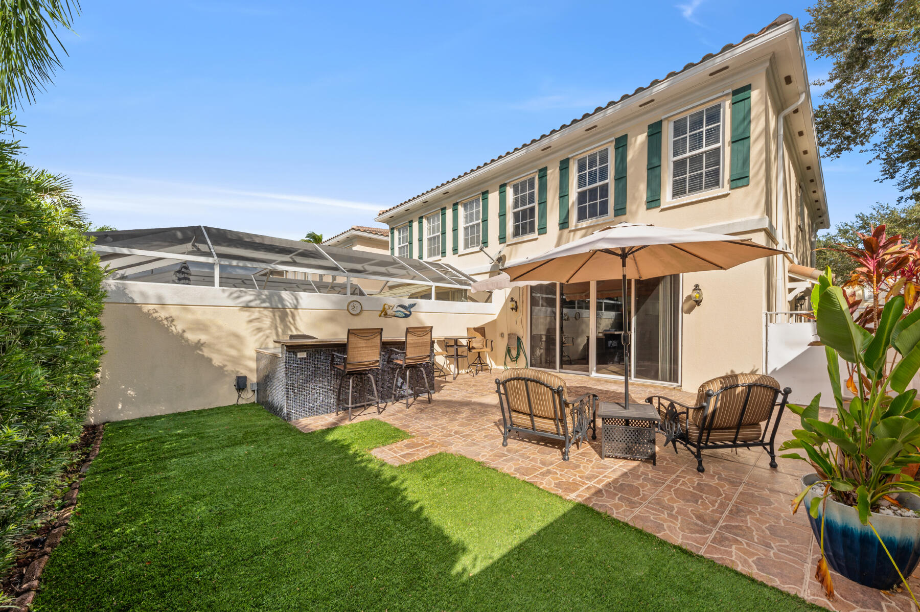 CATALINA LAKES - Residential