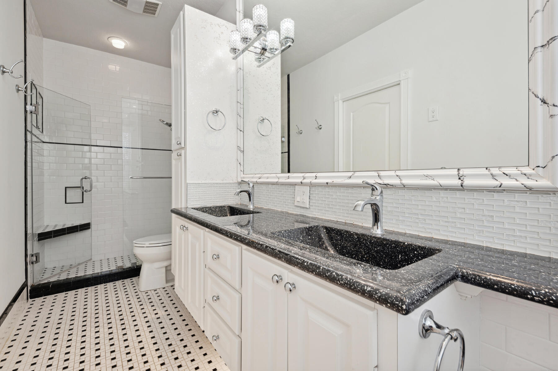 CATALINA LAKES - Residential
