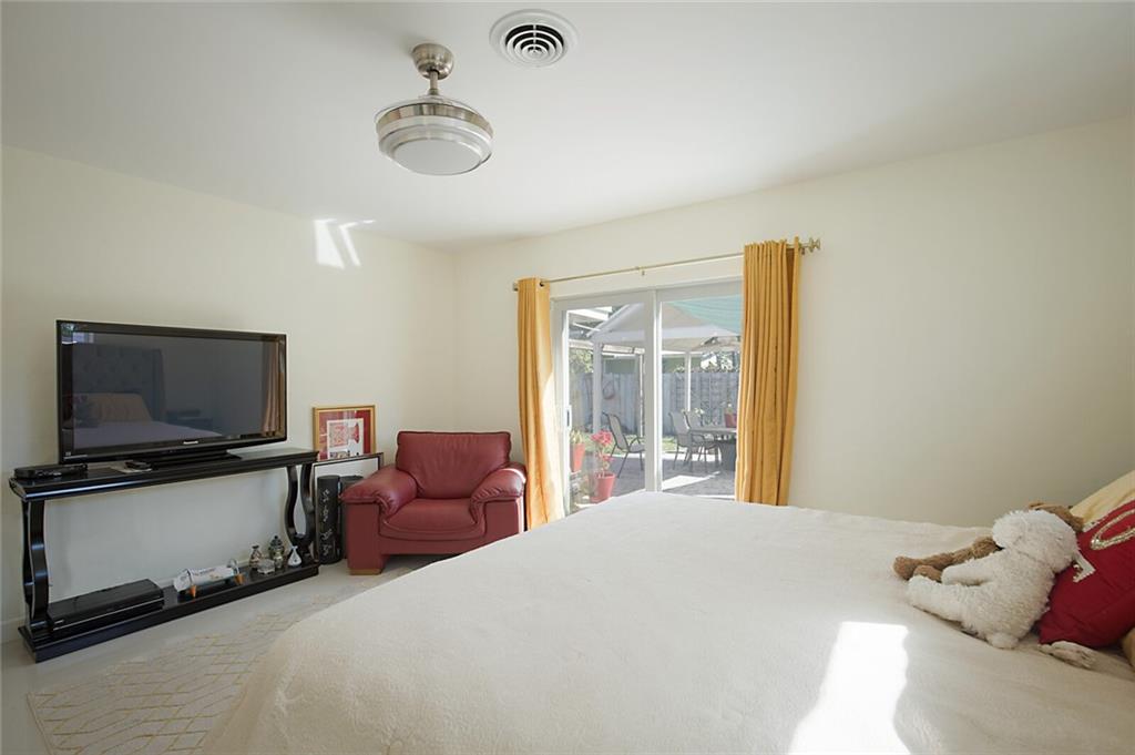 Coral Villas 47-45 B - Residential