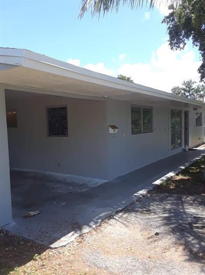 FAIRLAWN 1ST ADD - Residential Lease