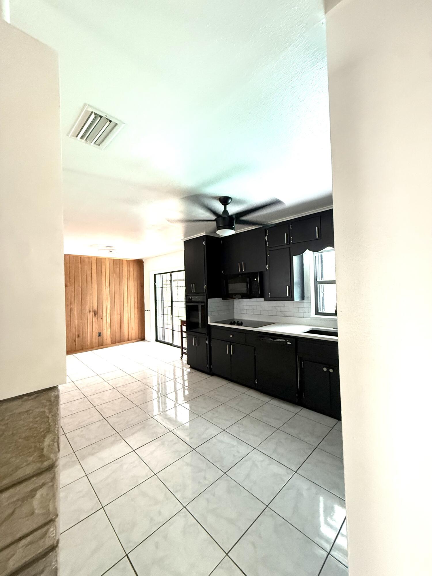 METES AND BOUNDS - Residential Lease