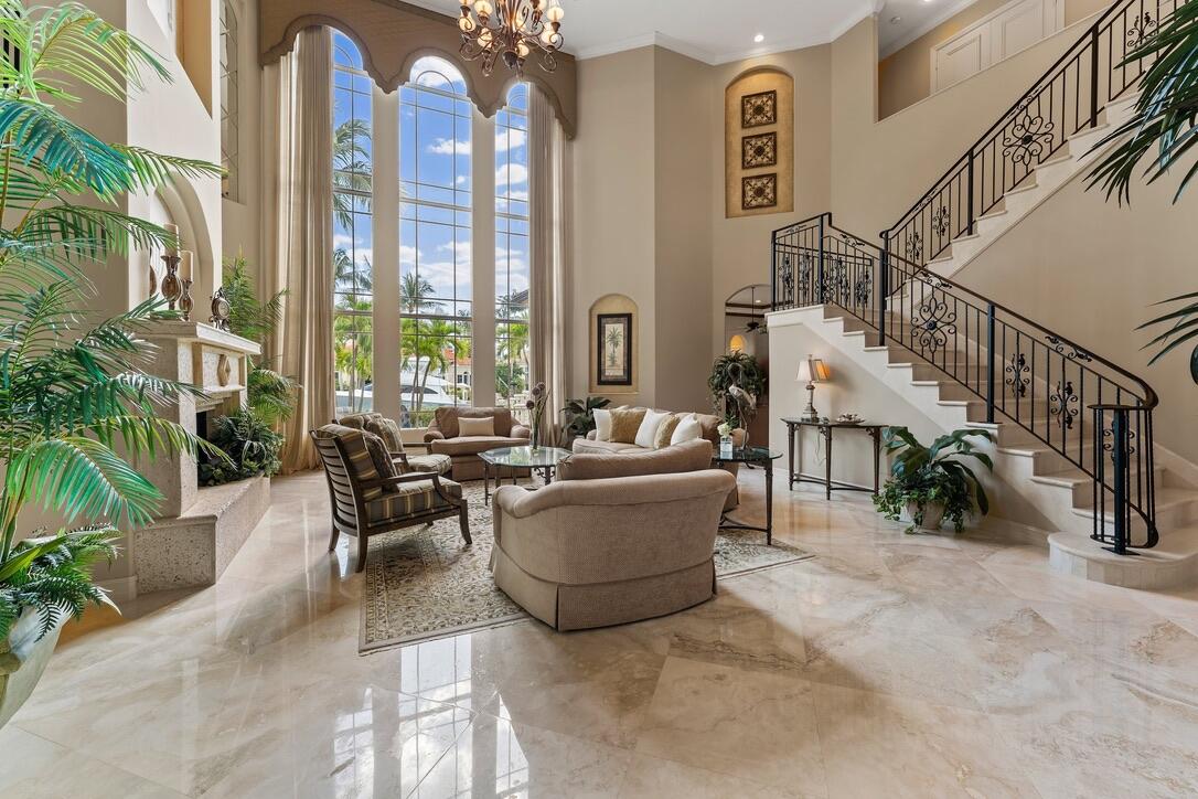 HARBOUR ISLES - Residential