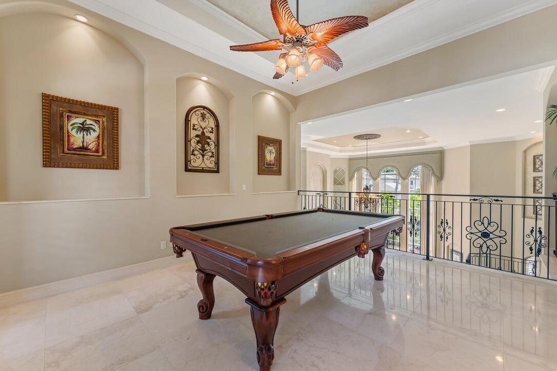 HARBOUR ISLES - Residential