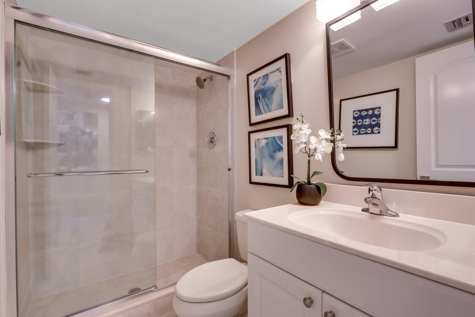 COTE D AZUR CONDO - Residential Lease