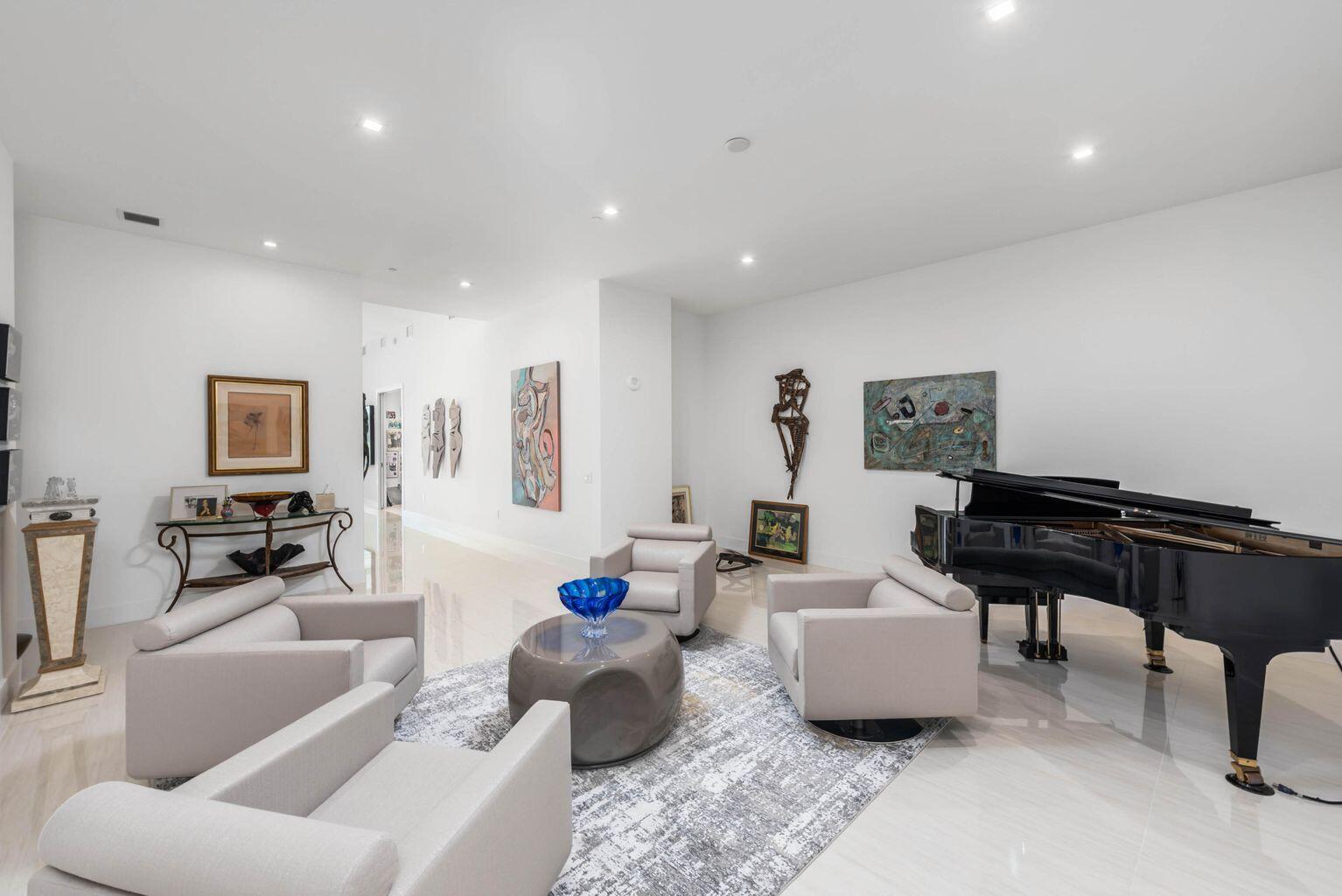 AKOYA - Residential