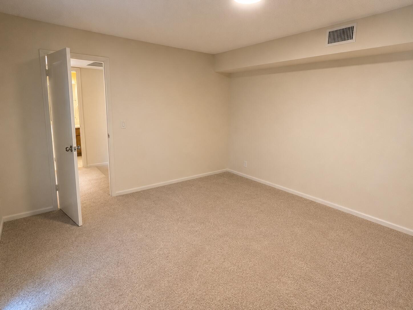 GLENWOOD TWNHS - Residential
