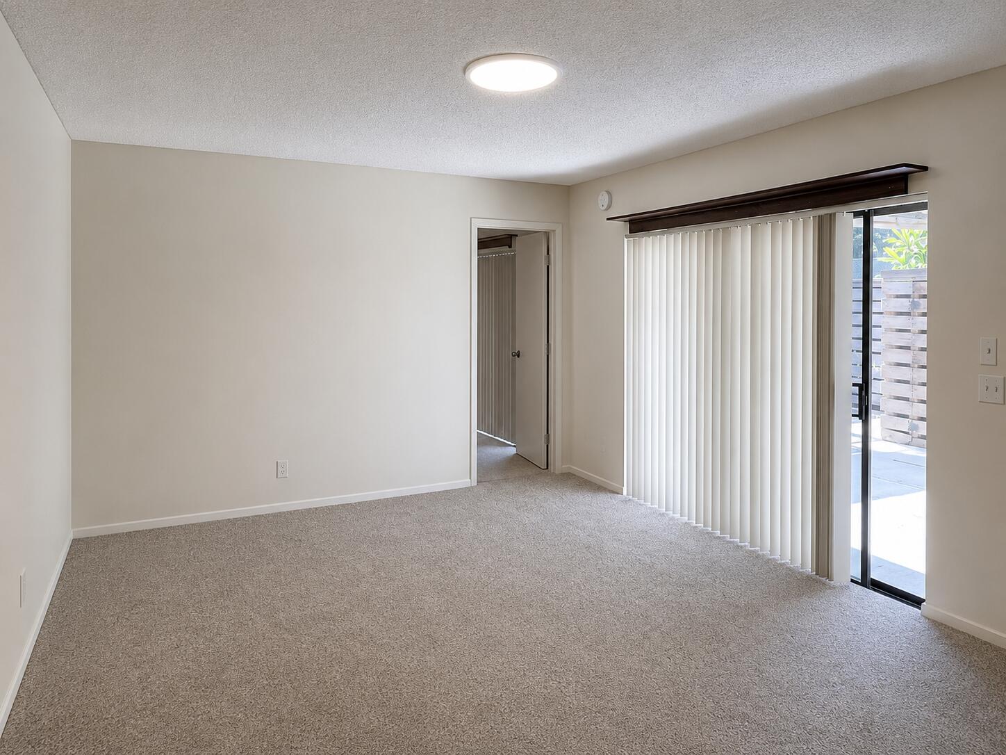 GLENWOOD TWNHS - Residential