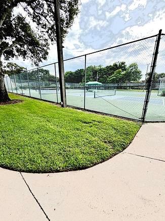 GLENWOOD TWNHS - Residential