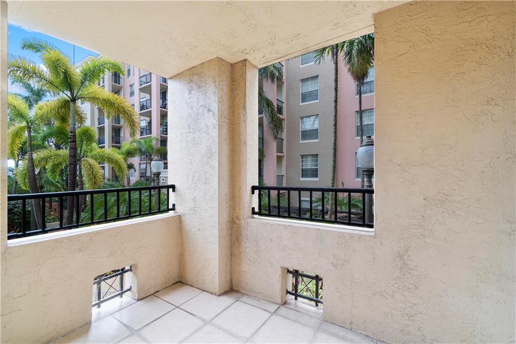 Las Olas By The River - Residential