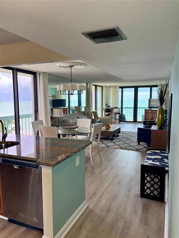 OCEANA OCEANFRONT CONDOMINIUM I - Residential Lease