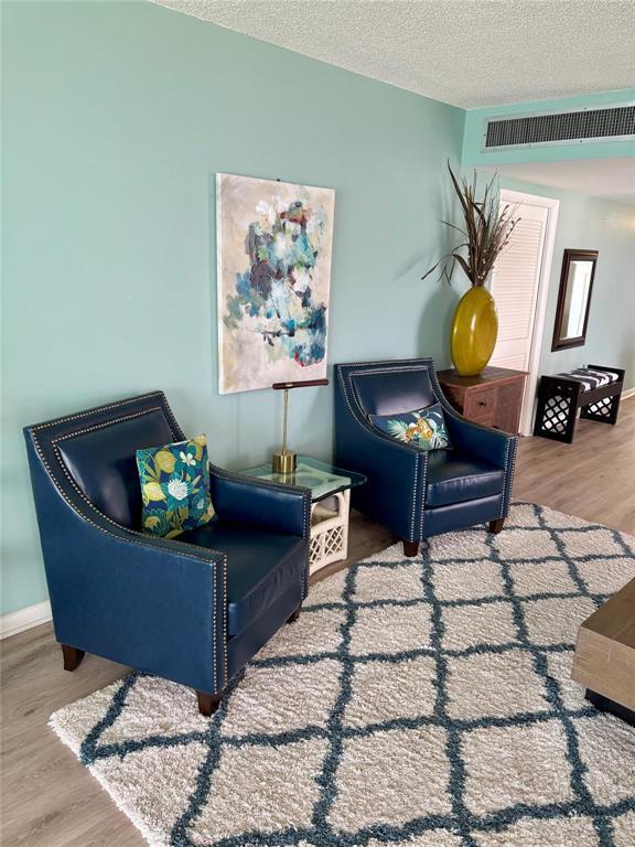 OCEANA OCEANFRONT CONDOMINIUM I - Residential Lease