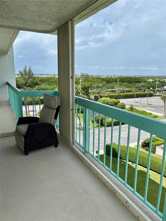 OCEANA OCEANFRONT CONDOMINIUM I - Residential Lease