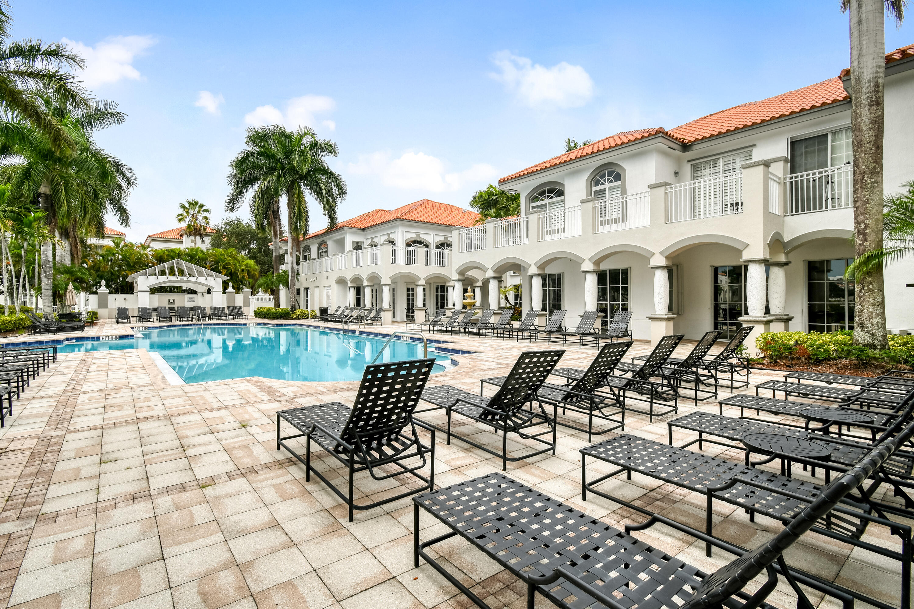 RESIDENCES AT LEGACY PLACE CONDO - Residential