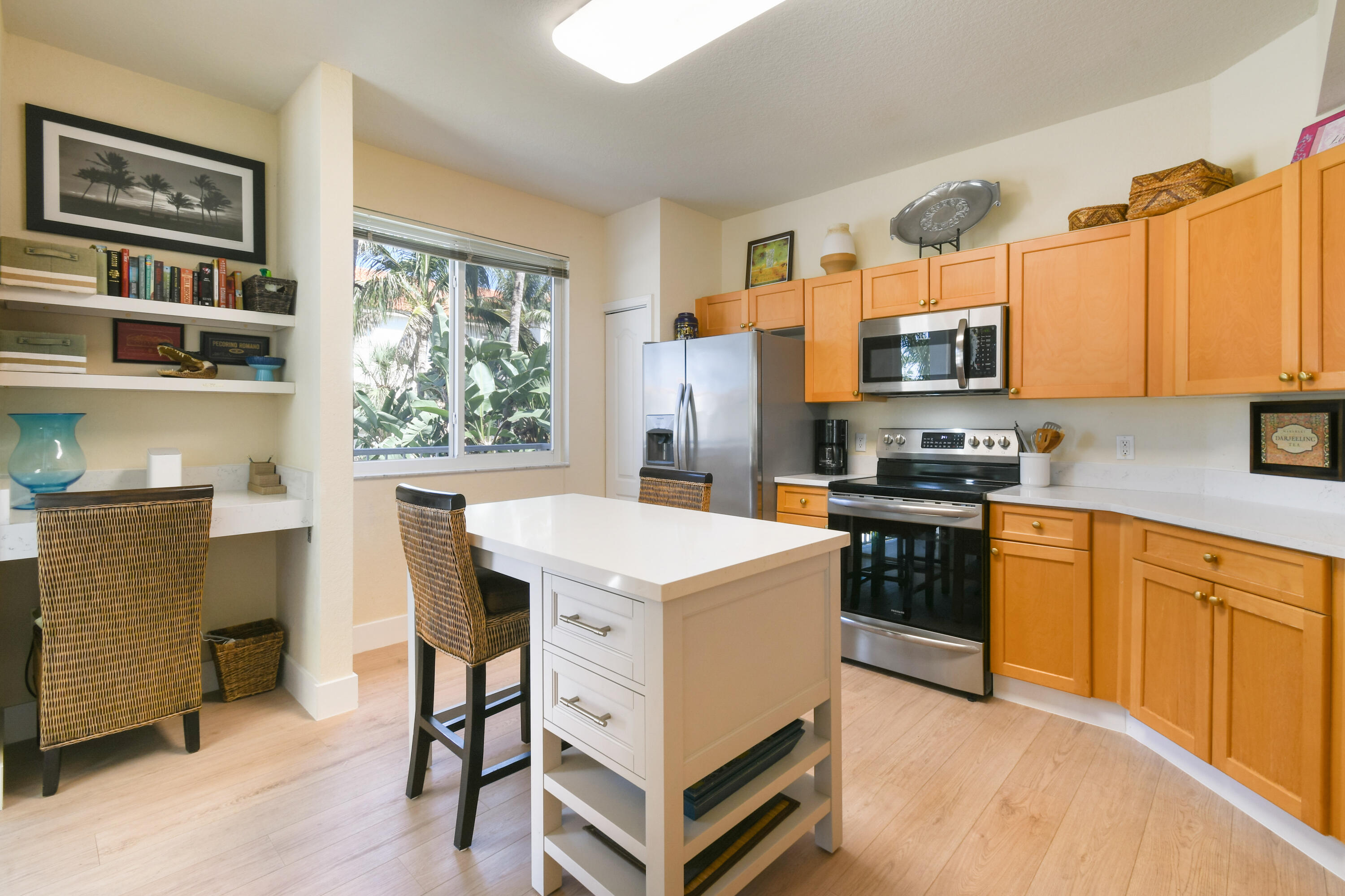 RESIDENCES AT LEGACY PLACE CONDO - Residential