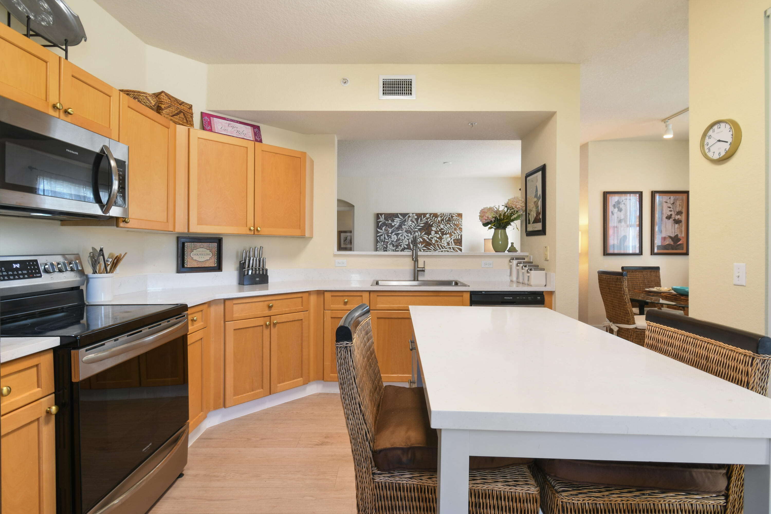 RESIDENCES AT LEGACY PLACE CONDO - Residential