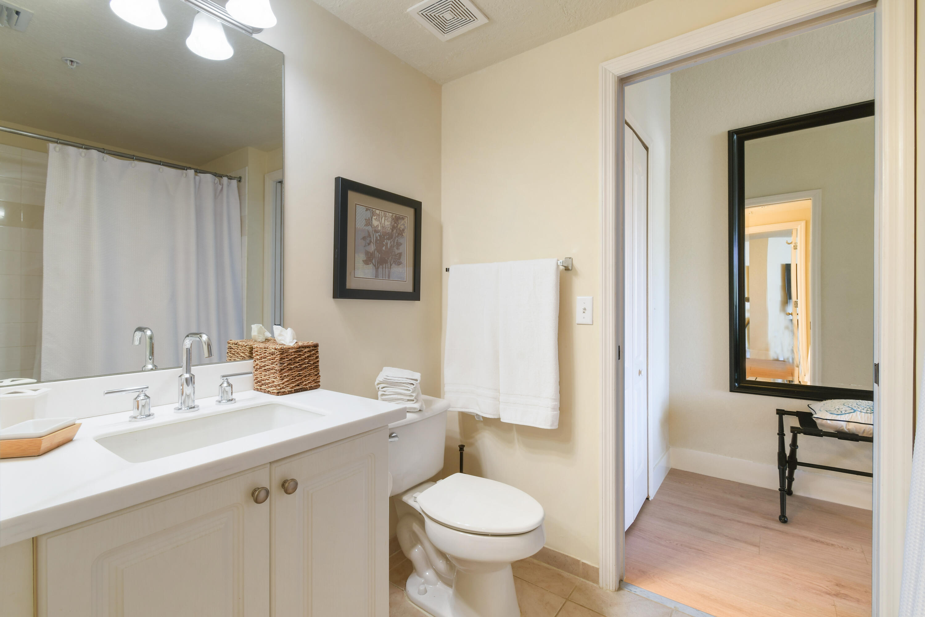 RESIDENCES AT LEGACY PLACE CONDO - Residential