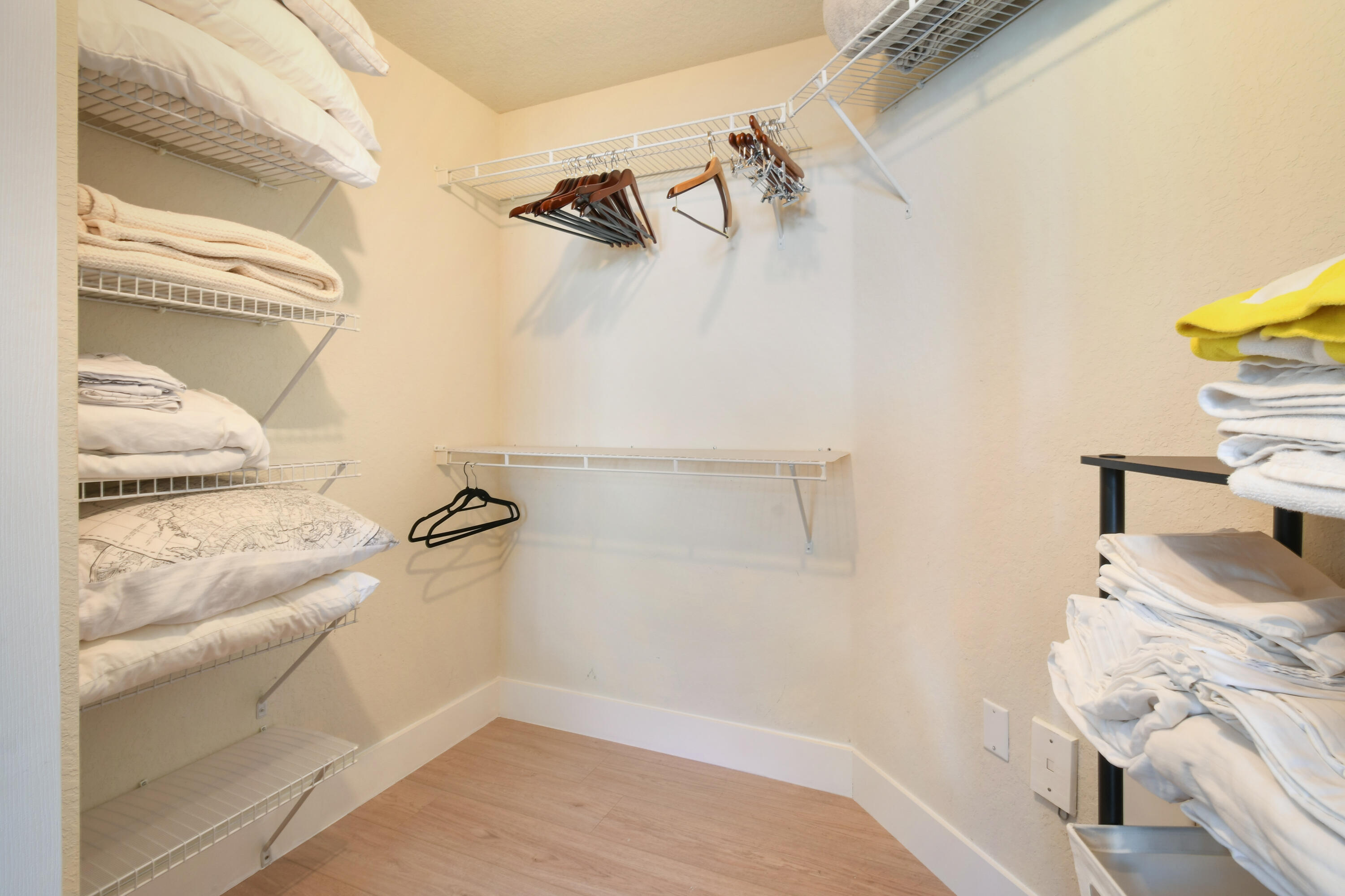 RESIDENCES AT LEGACY PLACE CONDO - Residential