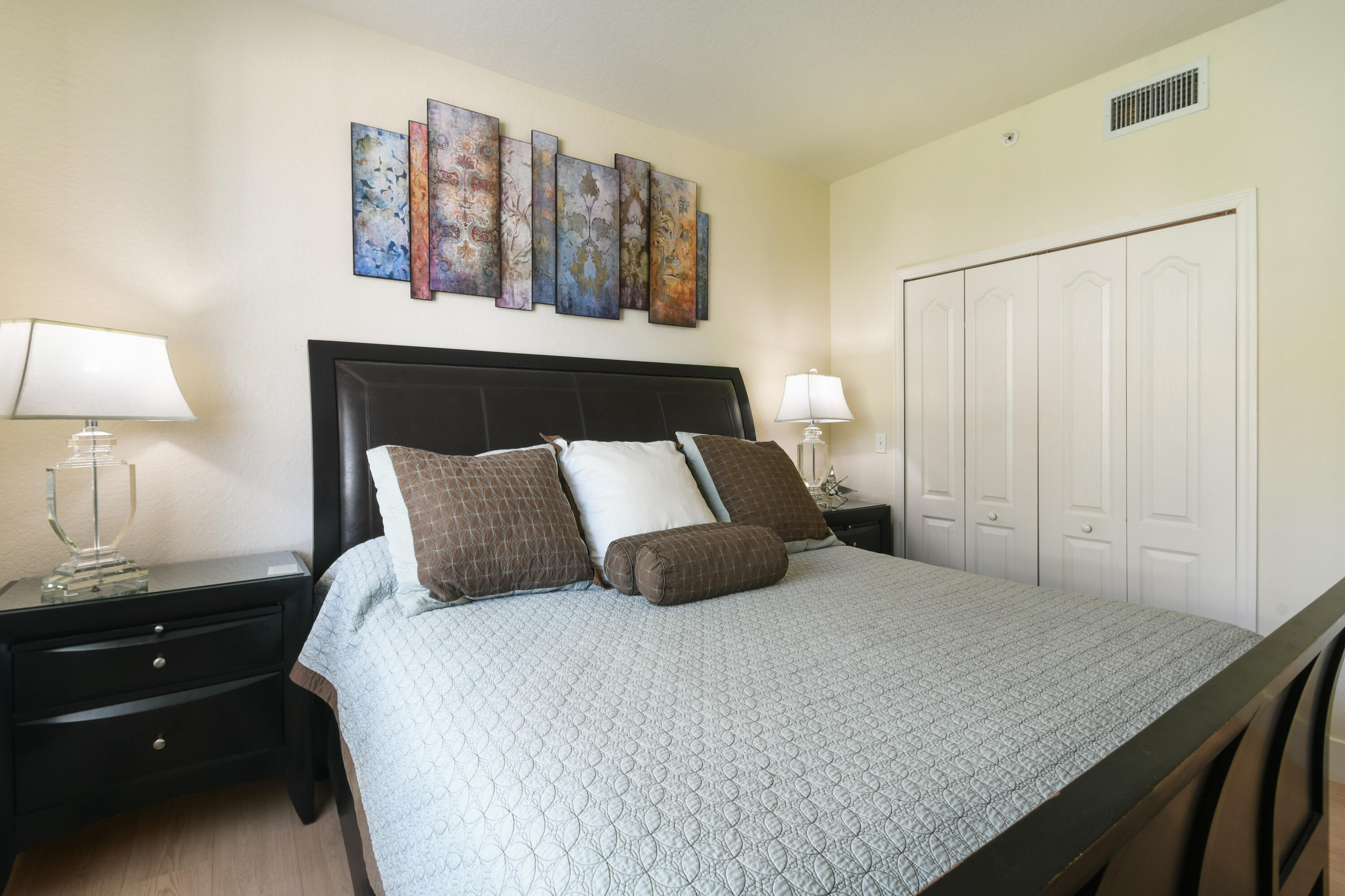 RESIDENCES AT LEGACY PLACE CONDO - Residential