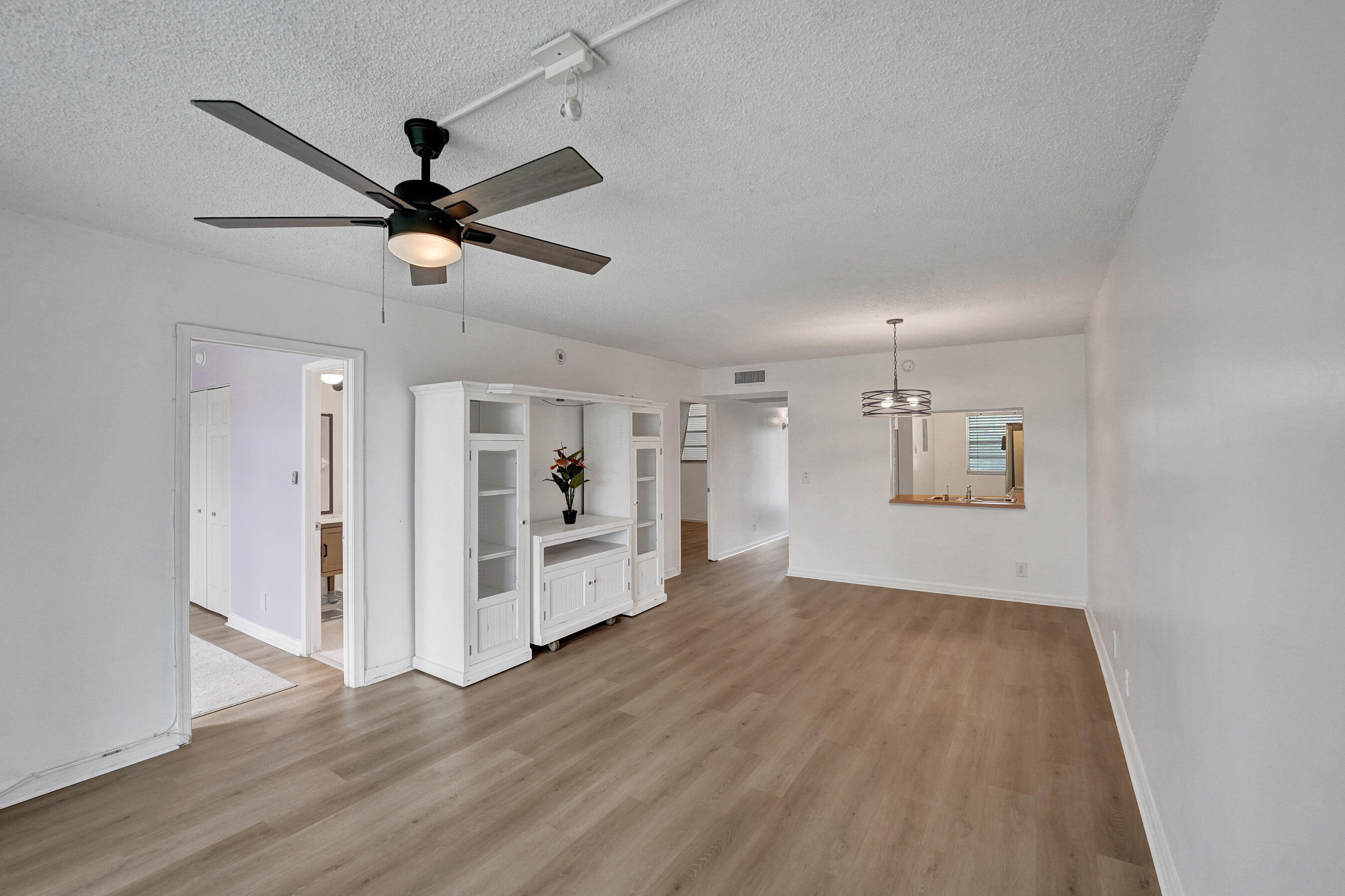 POINCIANA 7 OF PINE ISLAND RIDGE - Residential