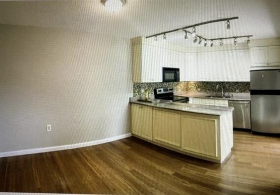EMBASSY PARK CONDO UNIT 105 - Residential