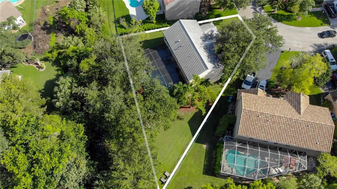 WOODSIDE ESTATES - Residential