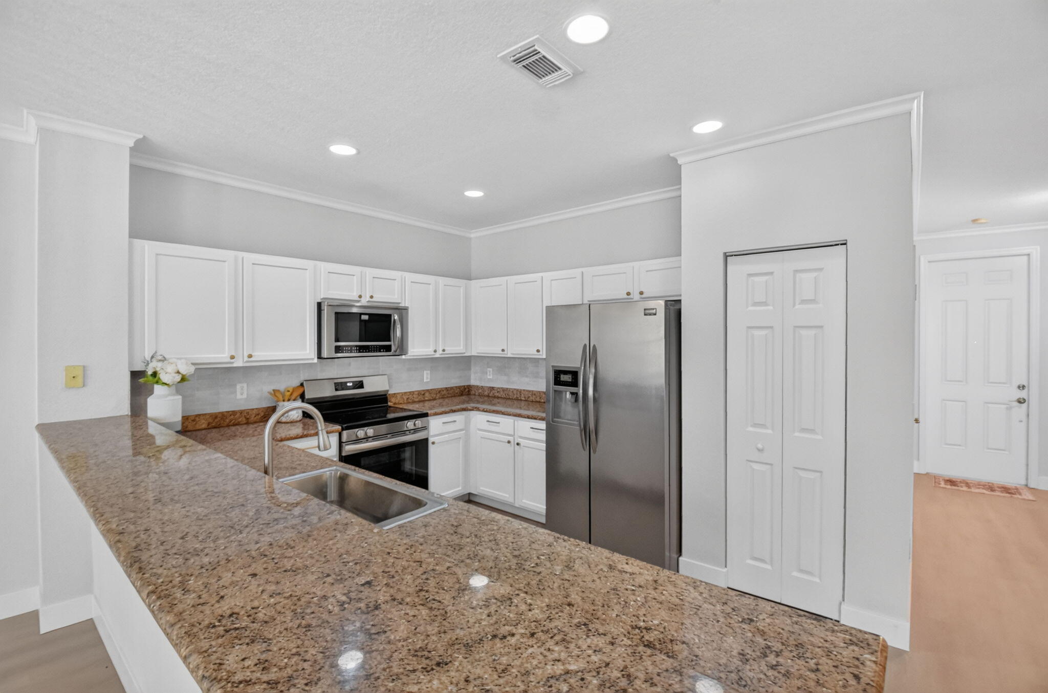 QUANTUM PARK TOWNHOMES - Residential