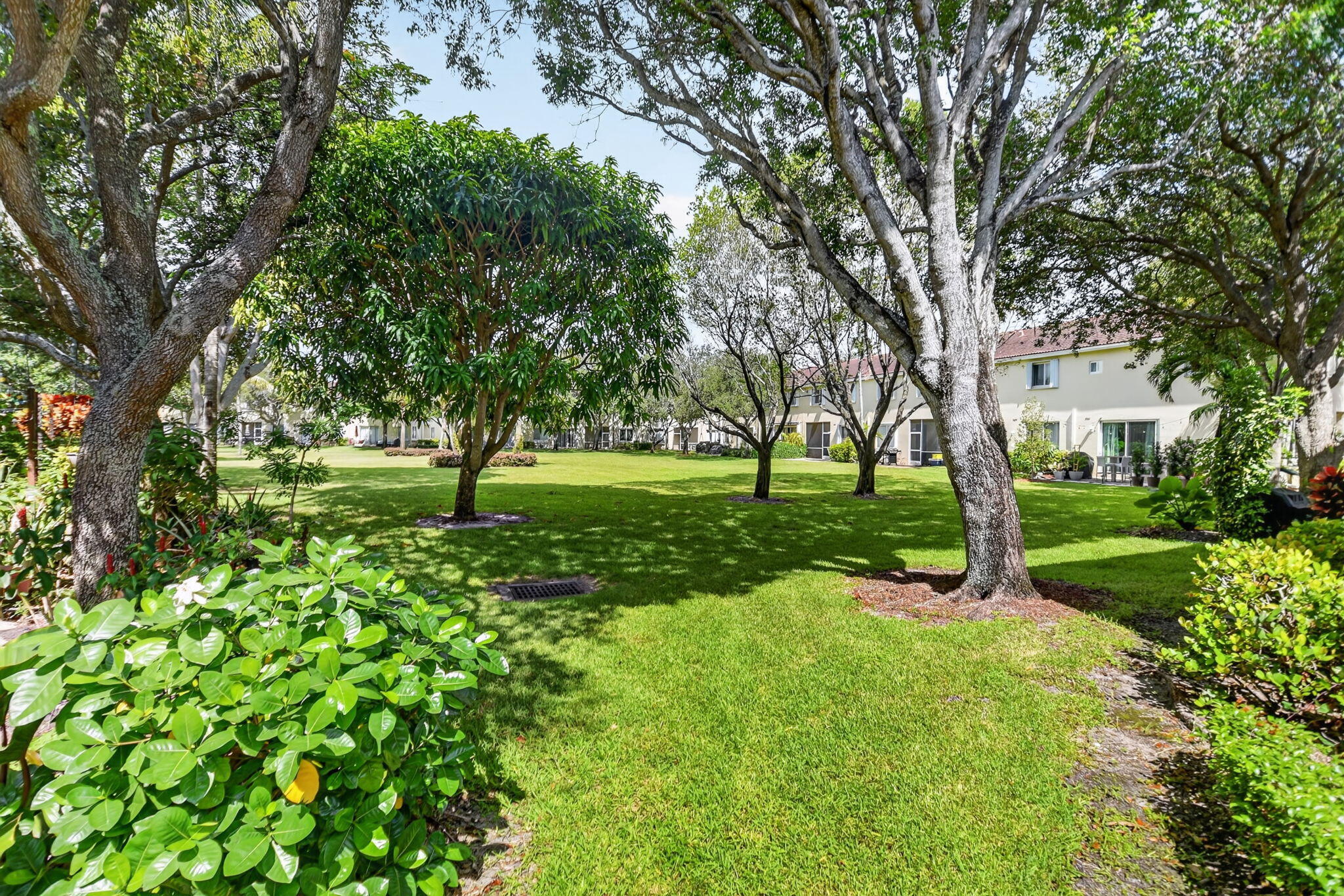 QUANTUM PARK TOWNHOMES - Residential