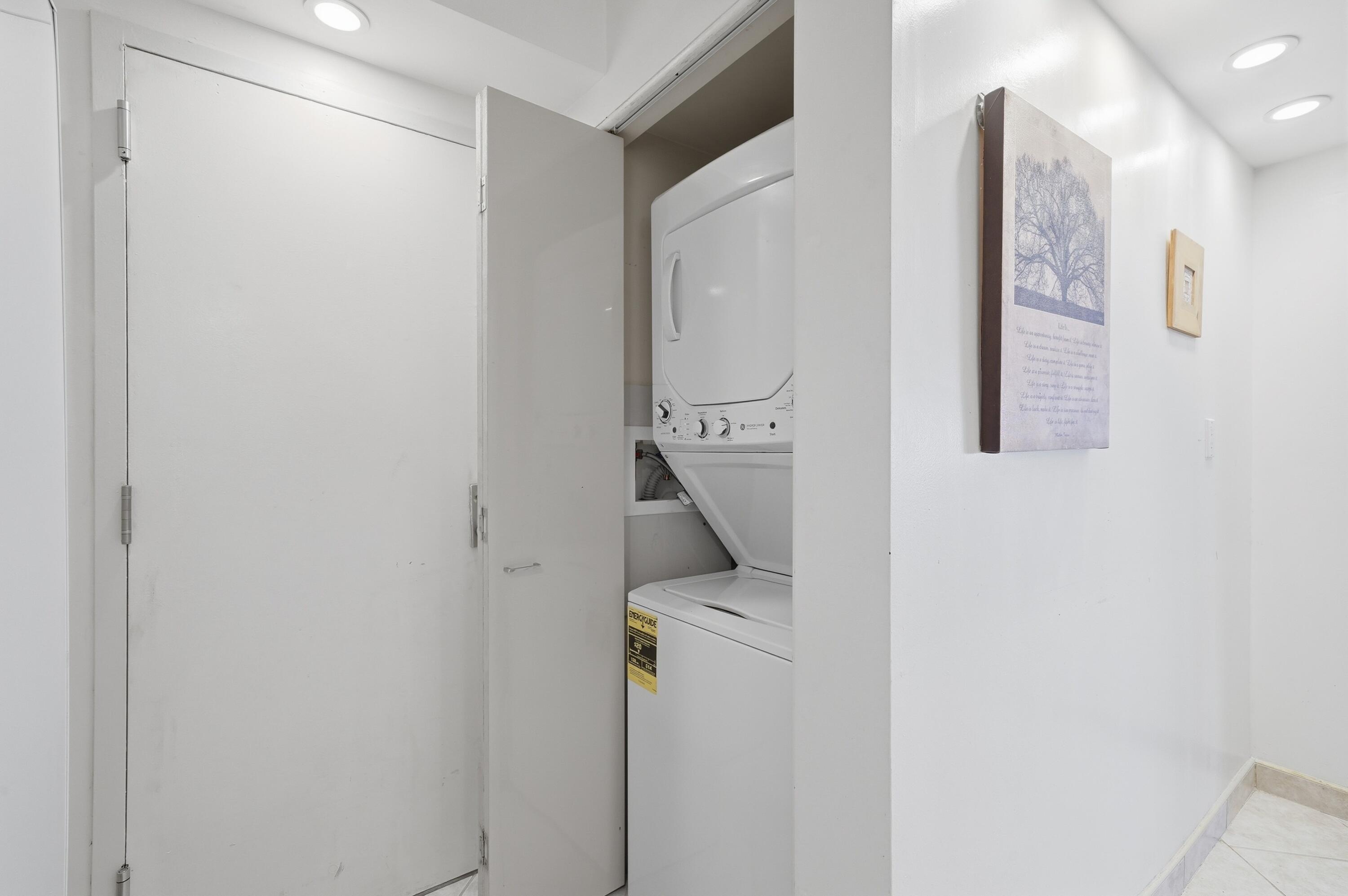 PLAYA DEL MAR CONDO - Residential Lease