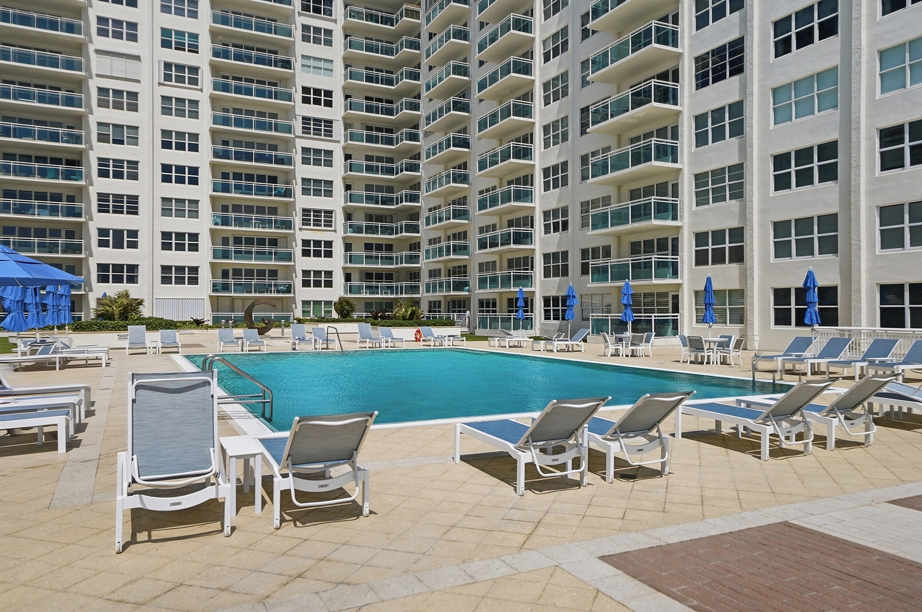 PLAYA DEL MAR CONDO - Residential Lease