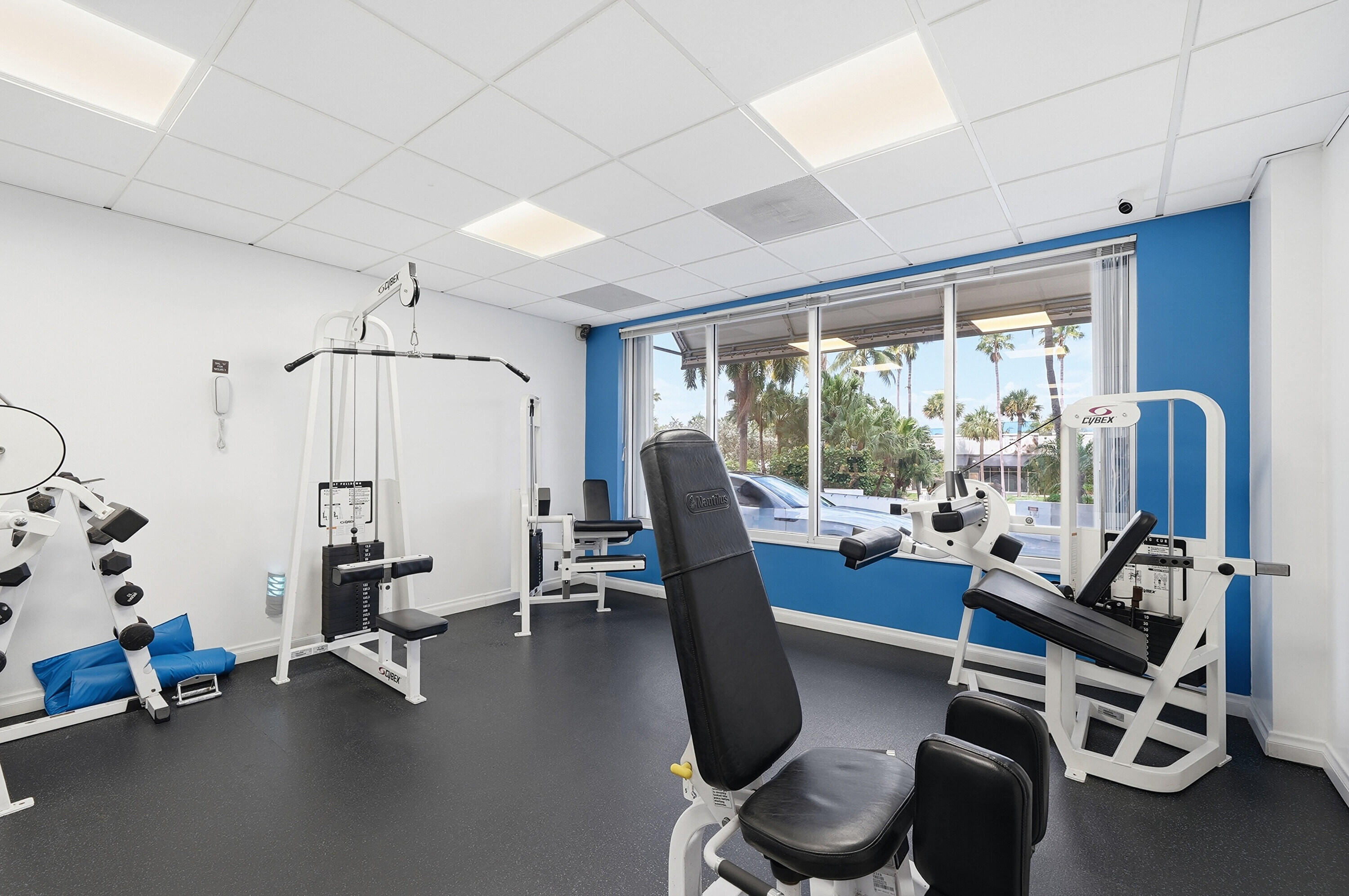 PLAYA DEL MAR CONDO - Residential Lease