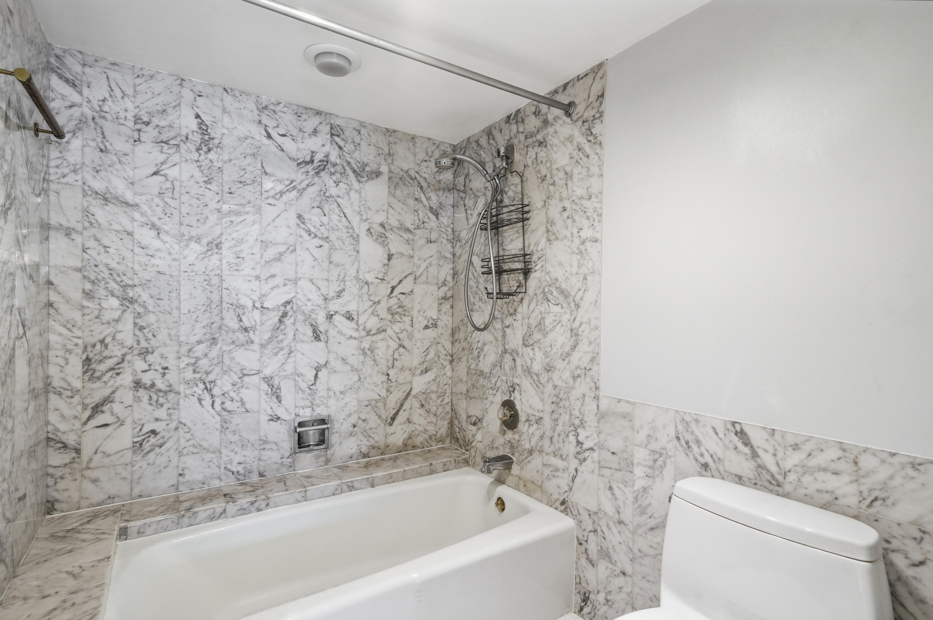 PLAYA DEL MAR CONDO - Residential Lease