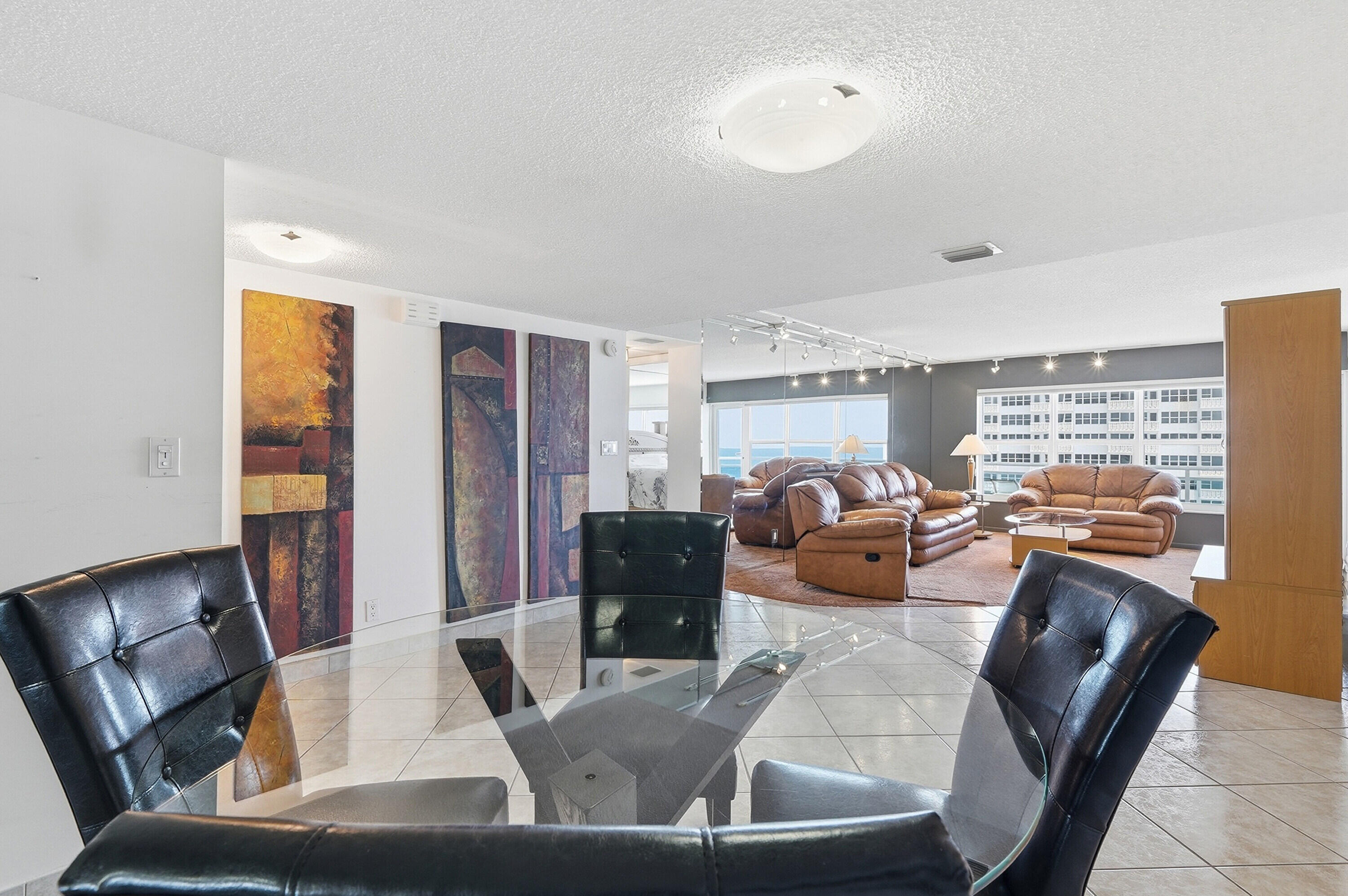 PLAYA DEL MAR CONDO - Residential Lease