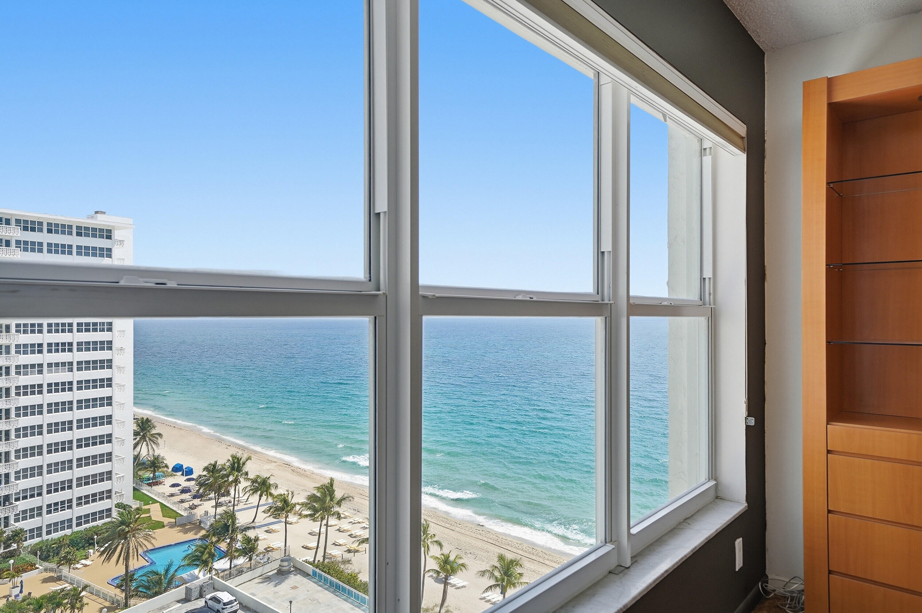 PLAYA DEL MAR CONDO - Residential Lease
