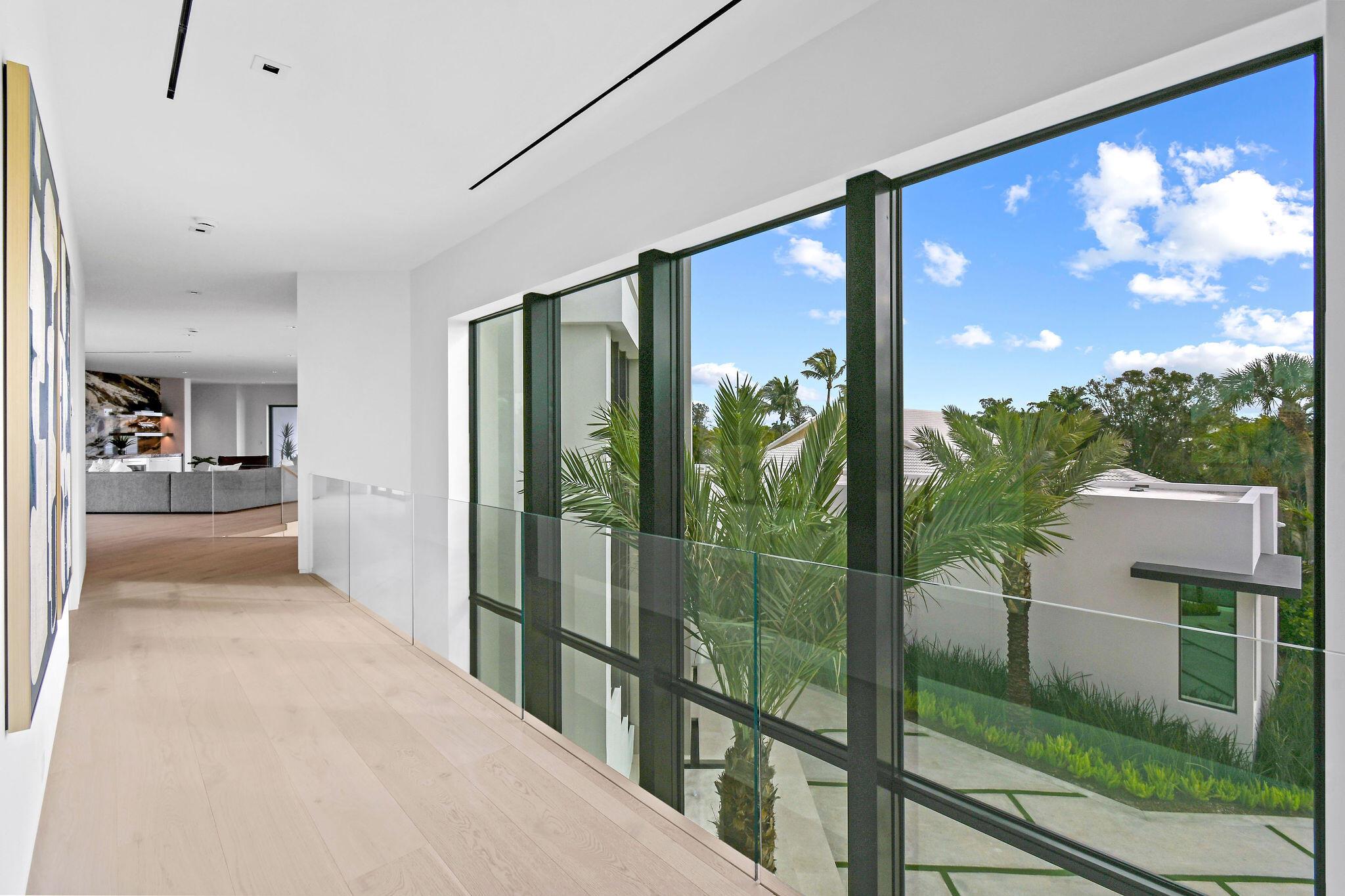 ADMIRALS COVE - Residential