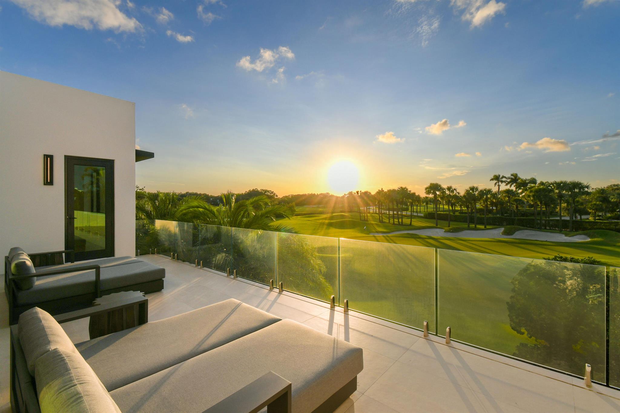 ADMIRALS COVE - Residential