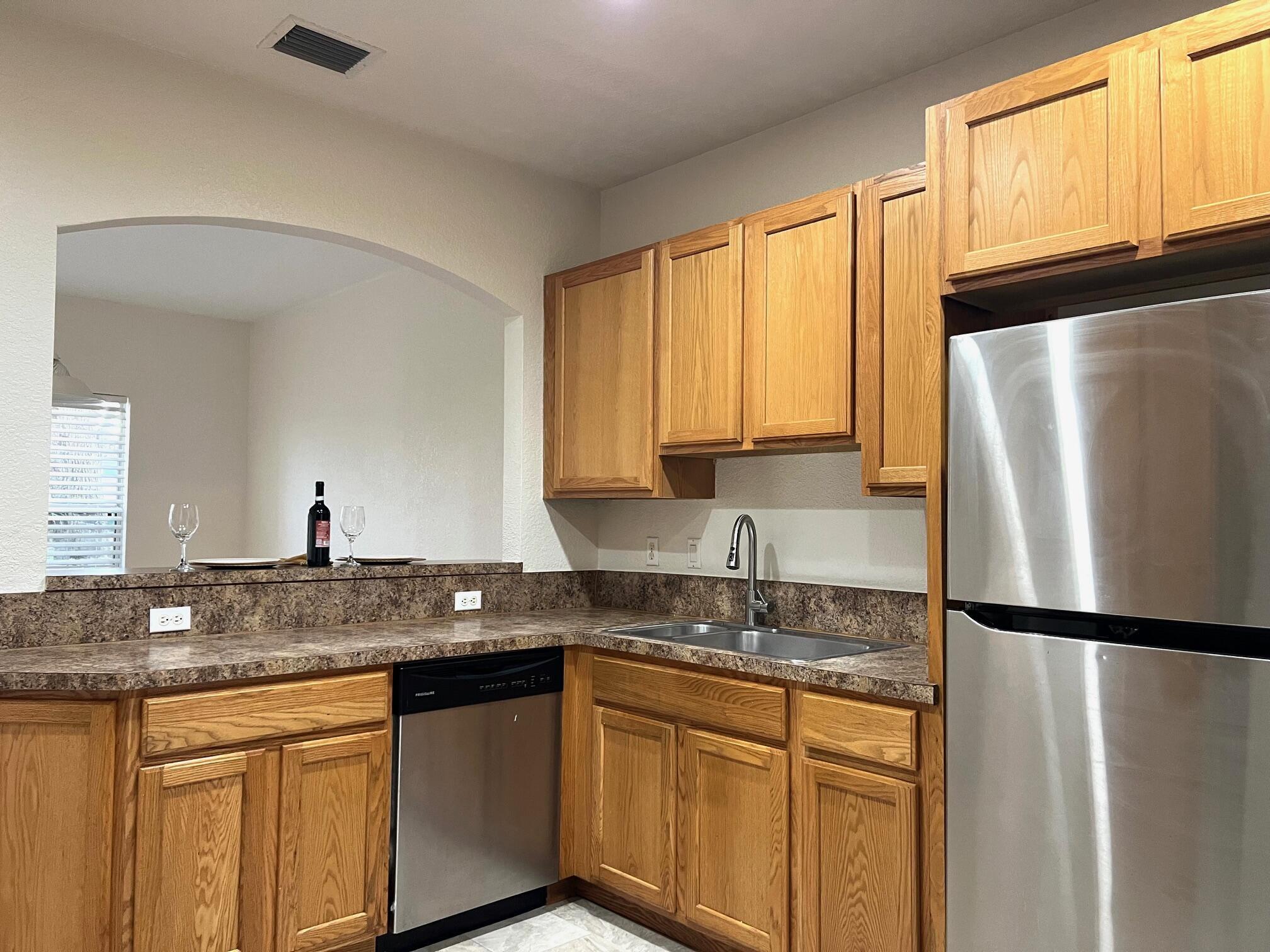 VERONA PALMS - Residential
