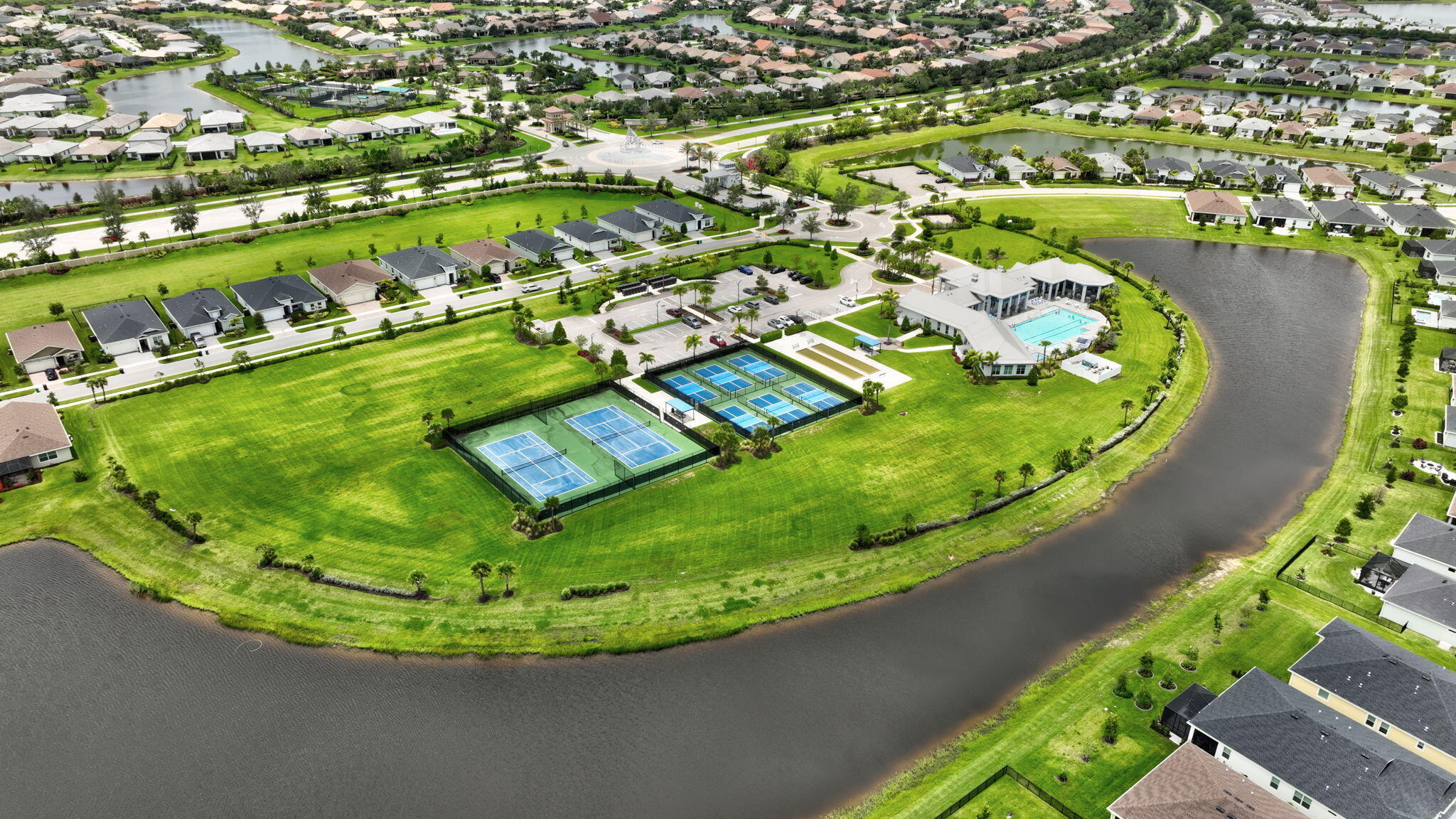 REPLAT OF VERANDA PRESERVE EAST - Residential