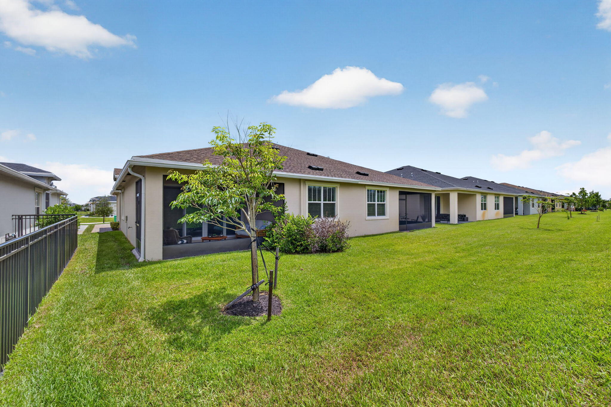 REPLAT OF VERANDA PRESERVE EAST - Residential