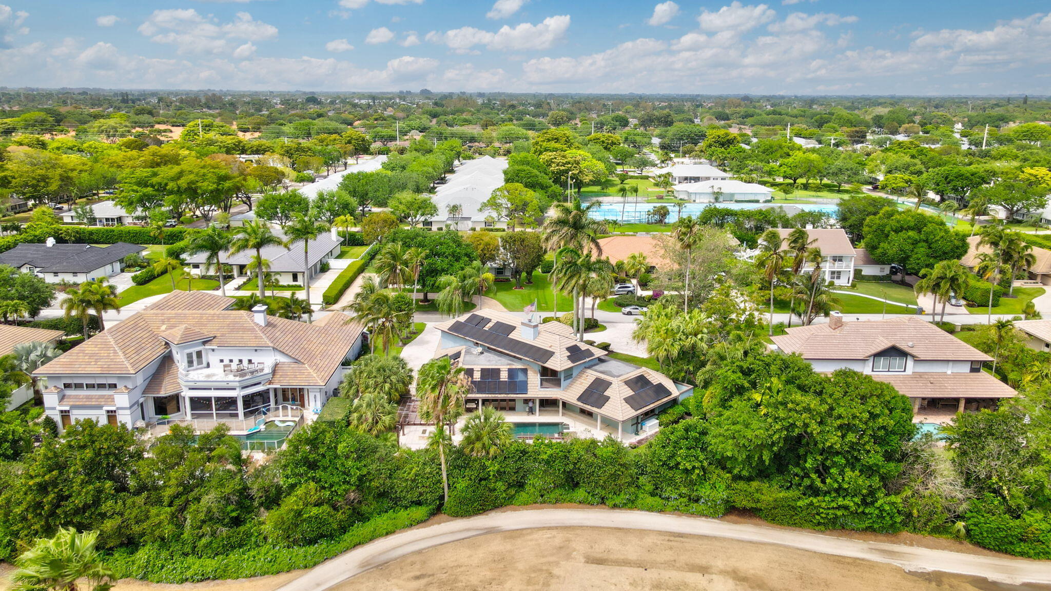 PINE TREE GOLF CLUB - Residential
